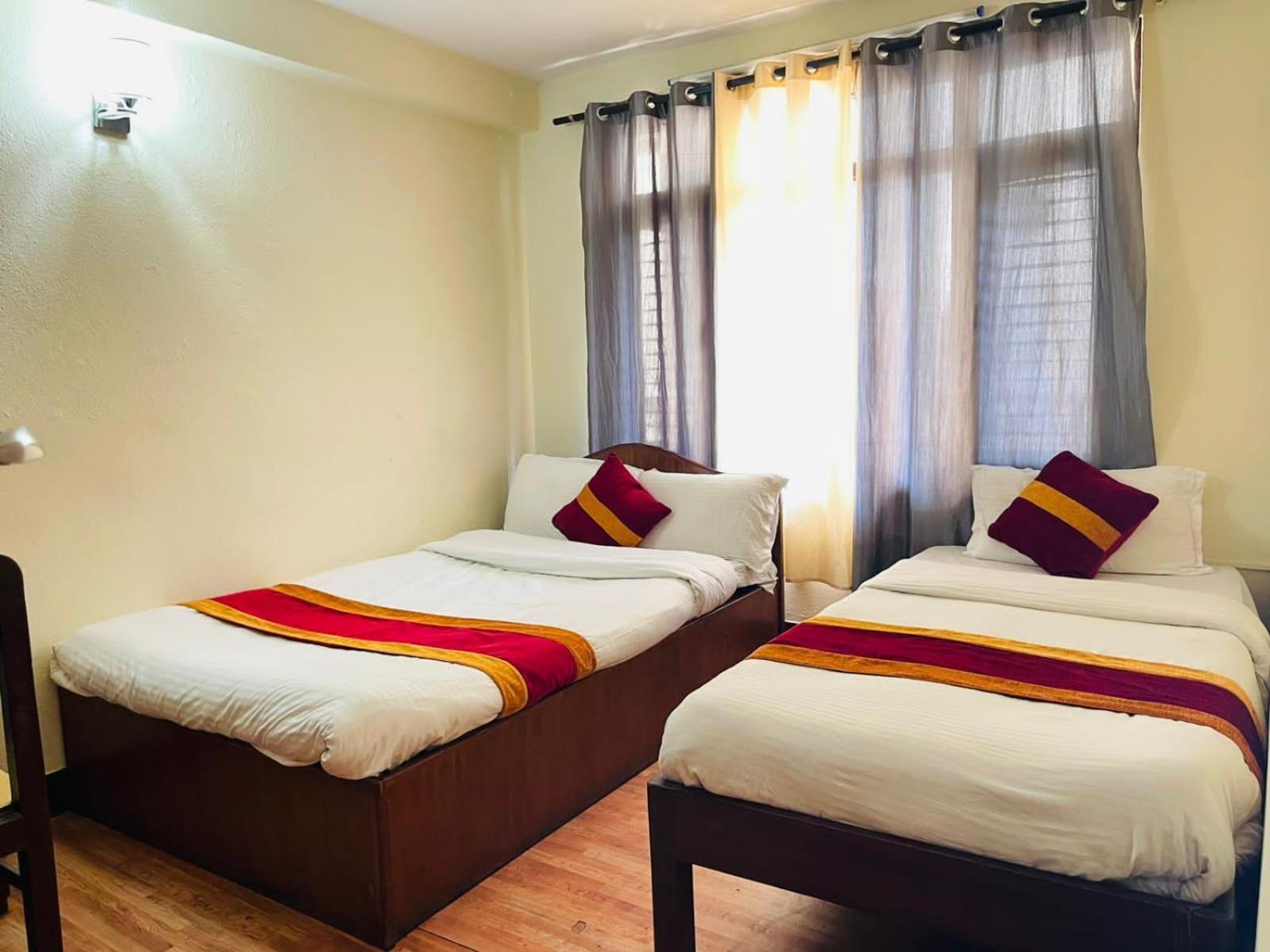 קטמנדו Holy Land Hotel Nepal מראה חיצוני תמונה