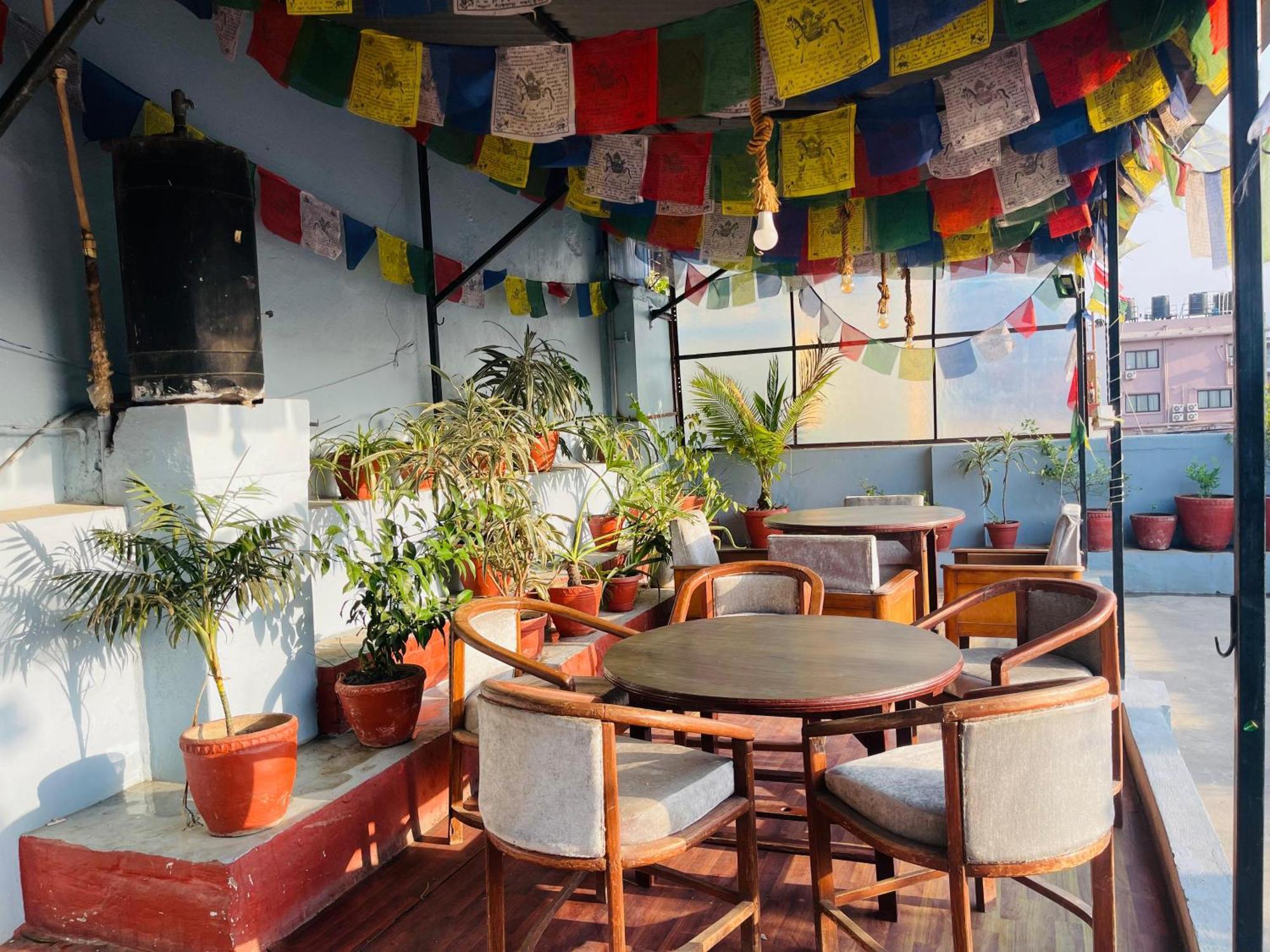 קטמנדו Holy Land Hotel Nepal מראה חיצוני תמונה