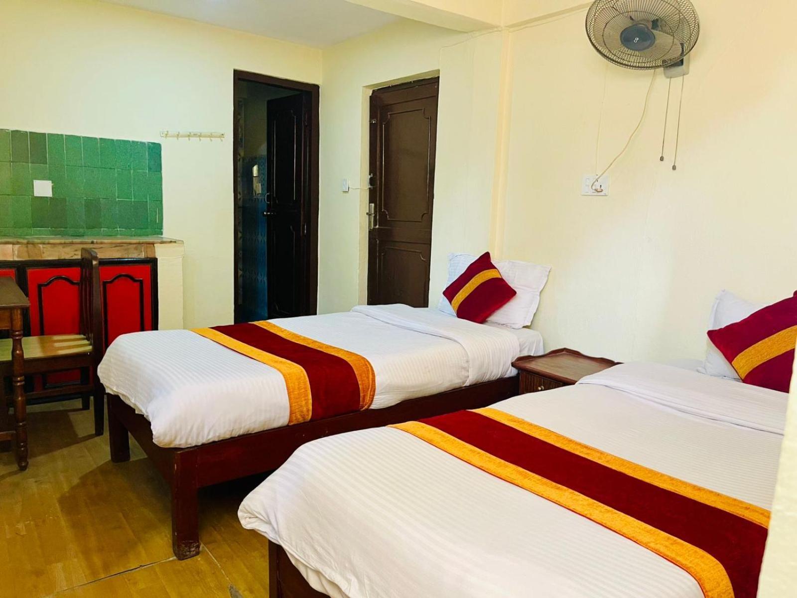 קטמנדו Holy Land Hotel Nepal מראה חיצוני תמונה